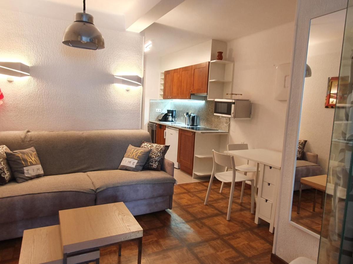 Apartamentos Grifovacances Tres Estrelles Club Pas De La Casa Bagian luar foto