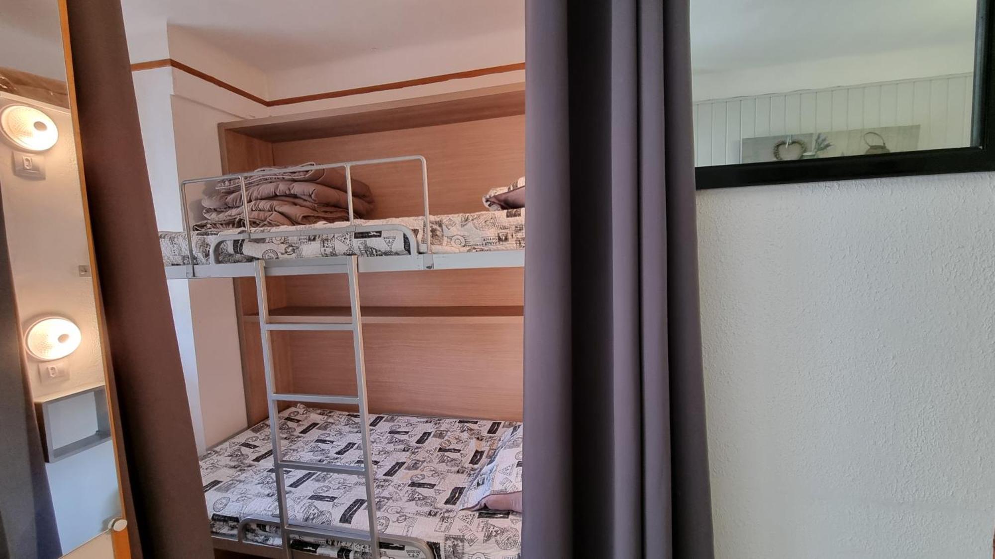 Apartamentos Grifovacances Tres Estrelles Club Pas De La Casa Bagian luar foto
